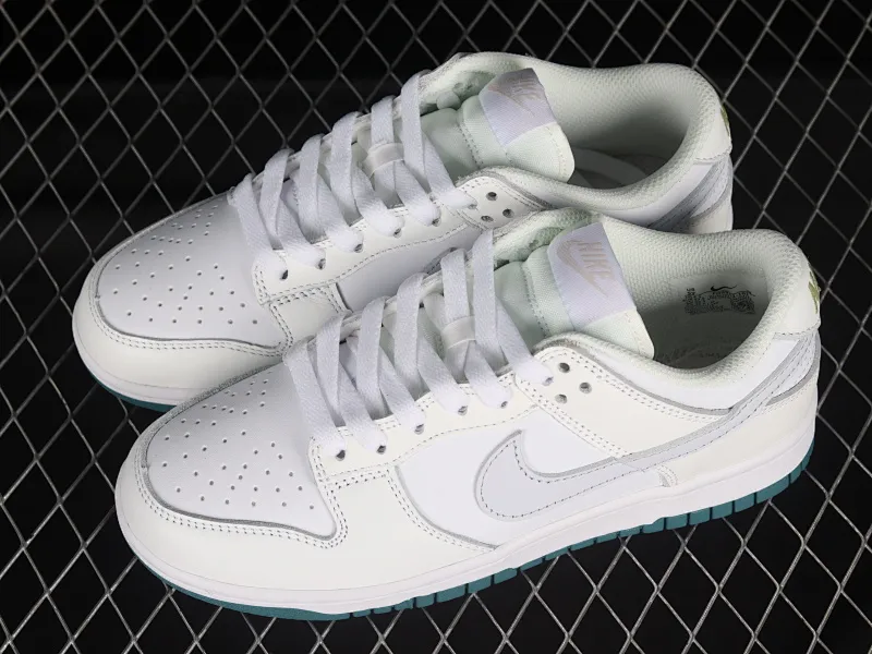 All categories Nk SB Dunk series Nk SB Dunk Low low-top sneakers Nk SB Dunk Low white green SB low-top sports and leisure sneakers FD9911-101